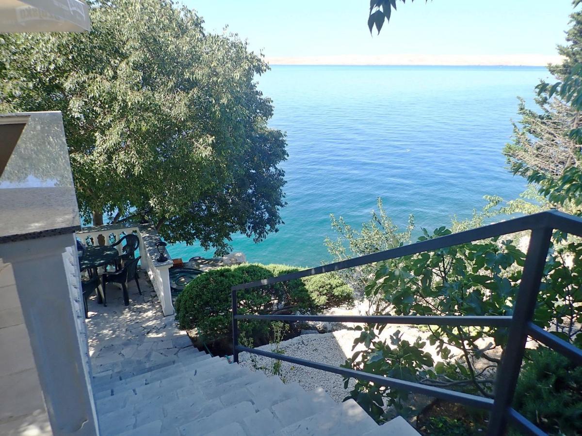 Apartments Lilly By The Sea Barić Draga المظهر الخارجي الصورة