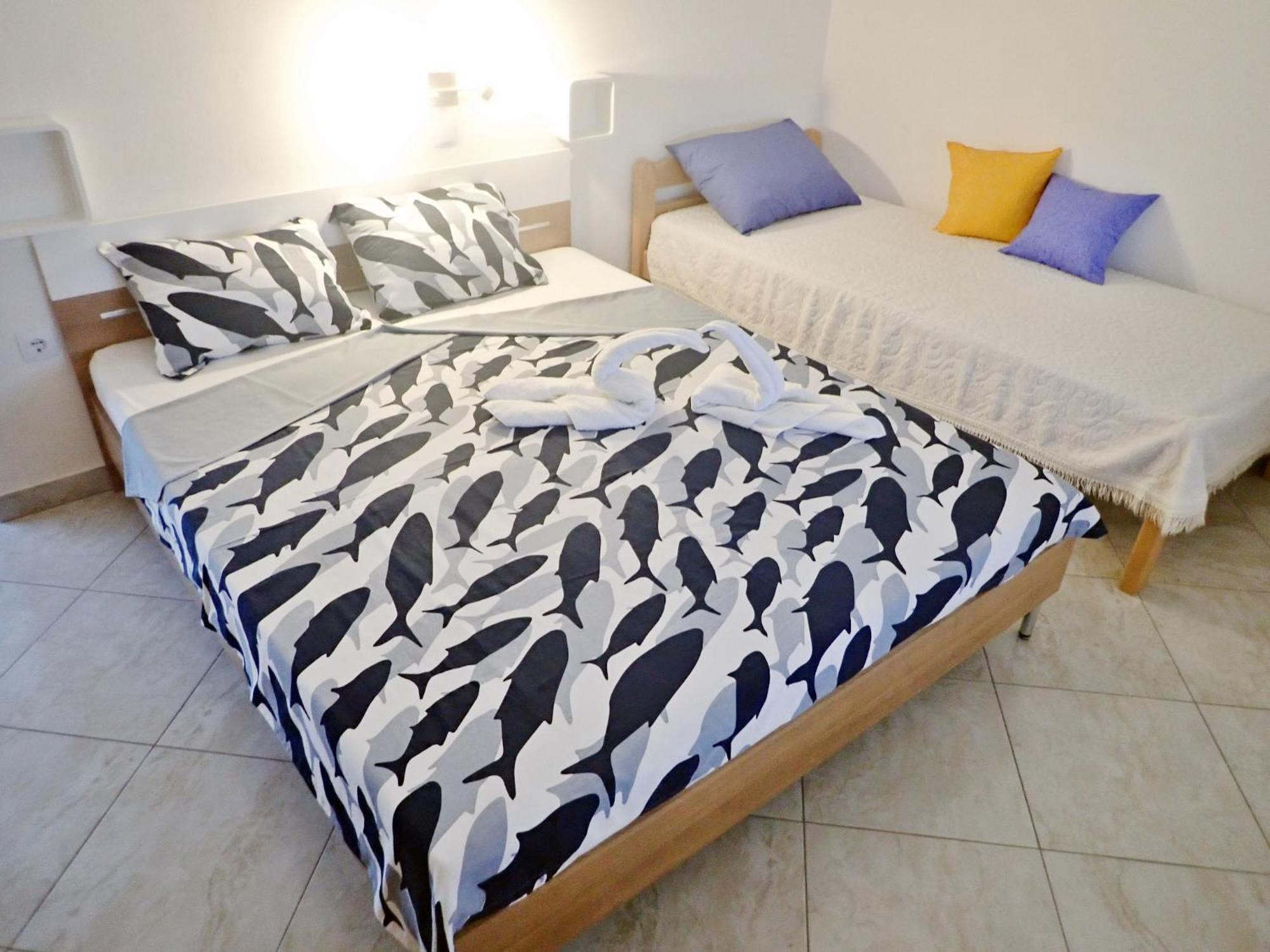 Apartments Lilly By The Sea Barić Draga الغرفة الصورة